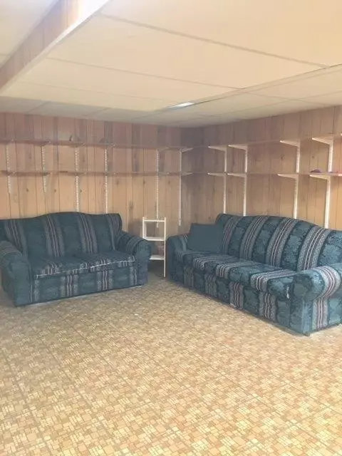 8321 Hickory Ave, Gary, IN 46403 photo 23