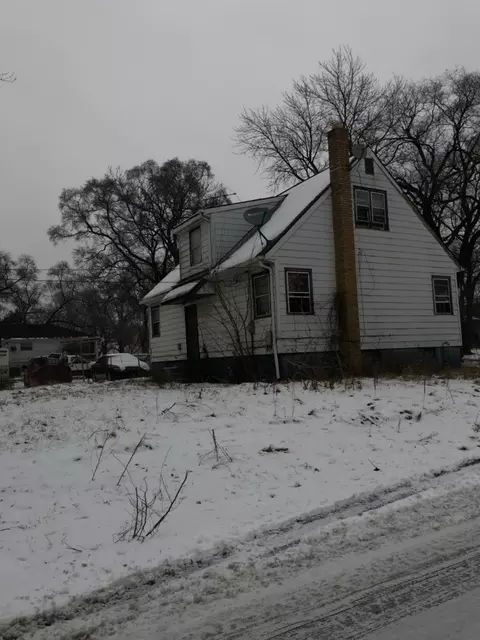 254 Calhoun St, Gary, IN 46406 photo 4