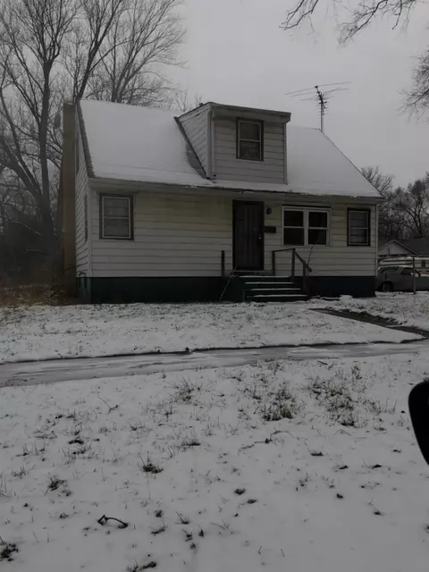 254 Calhoun St, Gary, IN 46406 photo 1