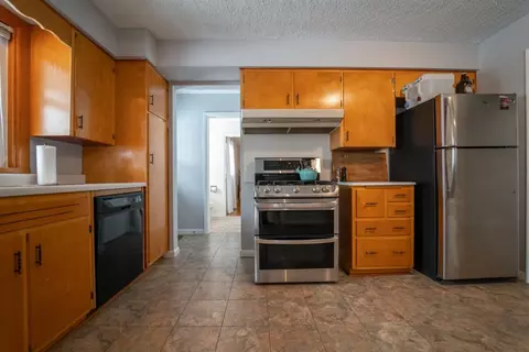 16 Timrick Dr, Munster, IN 46321 photo 14