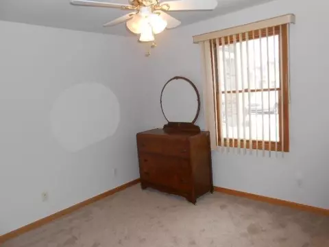 985 Cedar Dr, Crown Point, IN 46307 photo 8