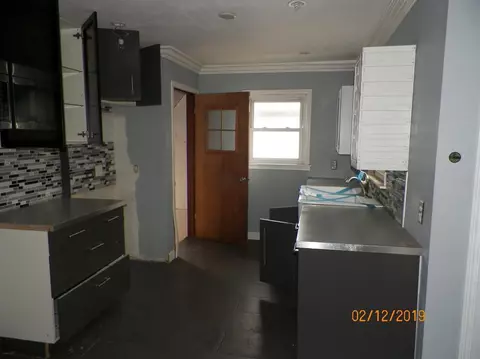 720 N Raymond St, Griffith, IN 46319 photo 5
