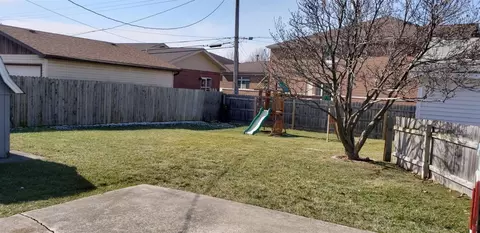 552 Pierce Ave, Dyer, IN 46311 photo 3