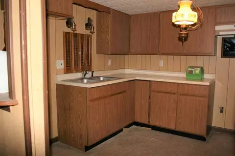 4206 E 11th Pl, Gary, IN 46403 photo 17