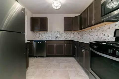 1557 Porter St, Gary, IN 46406 photo 7