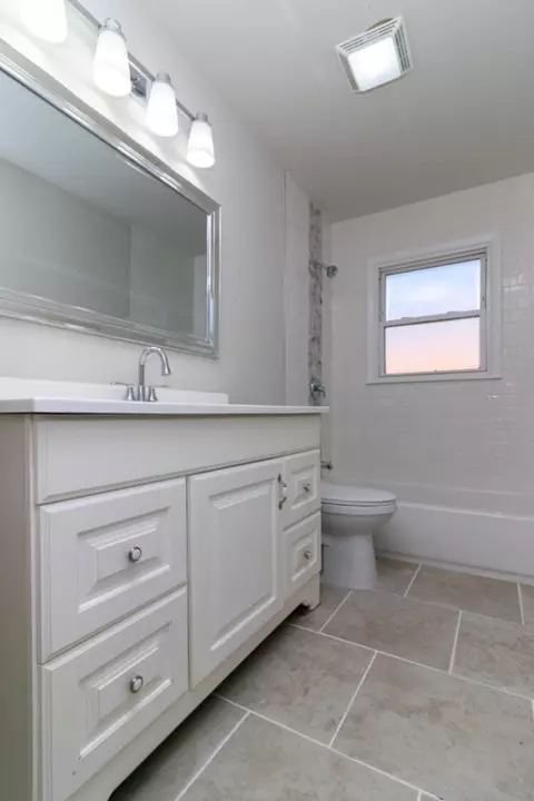1557 Porter St, Gary, IN 46406 photo 16