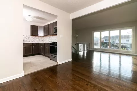 1557 Porter St, Gary, IN 46406 photo 6