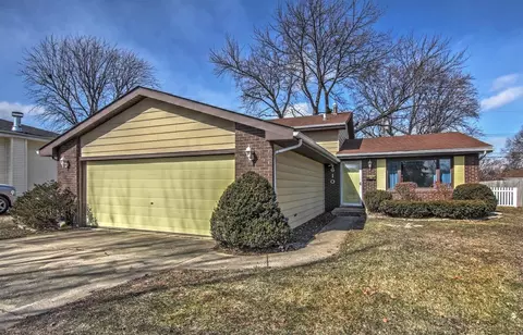 610 E Ash St, Griffith, IN 46319 photo 1