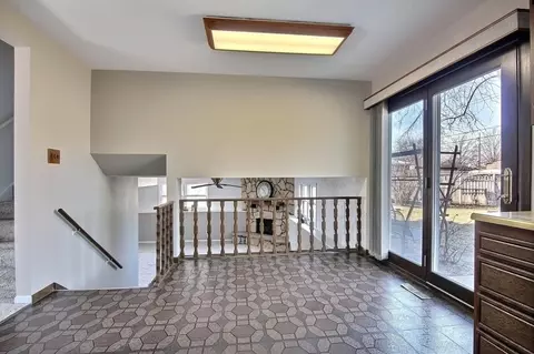 610 E Ash St, Griffith, IN 46319 photo 6