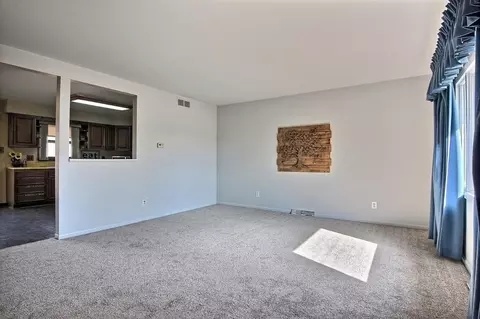 610 E Ash St, Griffith, IN 46319 photo 14