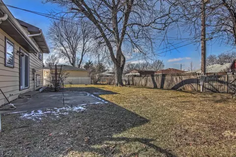 610 E Ash St, Griffith, IN 46319 photo 16