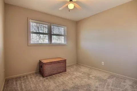 610 E Ash St, Griffith, IN 46319 photo 9