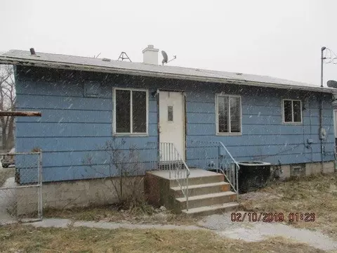 960 Morton St, Gary, IN 46404 photo 2