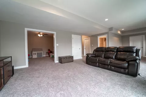 141 Ridgeview Dr, Valparaiso, IN 46385 photo 24