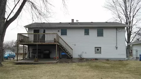 609 E Pine Pl, Griffith, IN 46319 photo 3