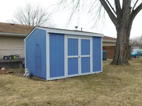 609 E Pine Pl, Griffith, IN 46319 photo 5