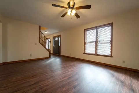 1707 Norwood Dr, Griffith, IN 46319 photo 3