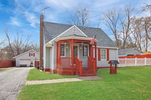 2017 Elm St, Griffith, IN 46319 photo 1