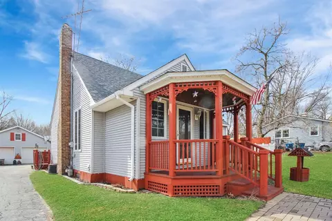 2017 Elm St, Griffith, IN 46319 photo 2