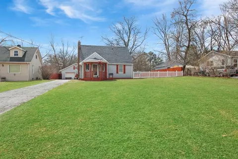 2017 Elm St, Griffith, IN 46319 photo 13