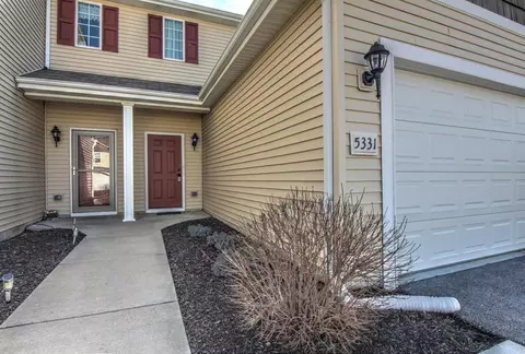 5331 Platinum Dr, Lowell, IN 46356 photo 2