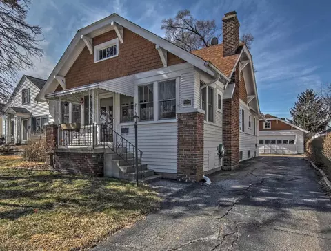 215 Maxwell St, Crown Point, IN 46307 photo 1