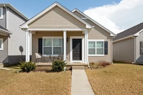12716 Ellsworth St, Crown Point, IN 46307 photo 1