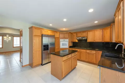 511 Austgen Pl, Dyer, IN 46311 photo 8