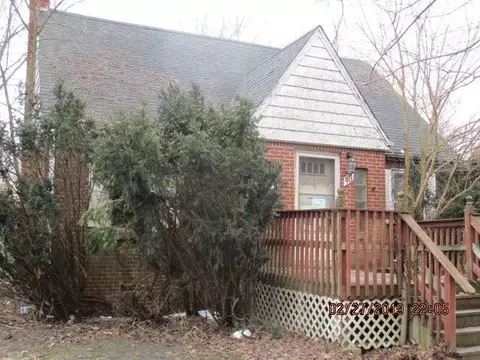 917 E 44th Pl, Gary, IN 46409 photo 2