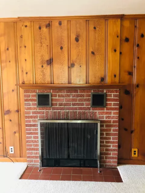 413 E Main St, Brook, IN 47922 photo 13