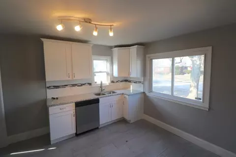 4807 Washington St, Gary, IN 46408 photo 3