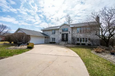1516 E Valley Pl, Dyer, IN 46311 photo 1