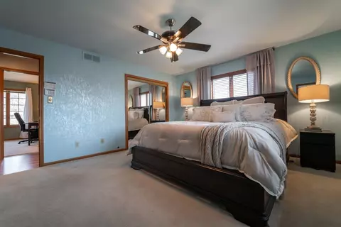1516 E Valley Pl, Dyer, IN 46311 photo 17