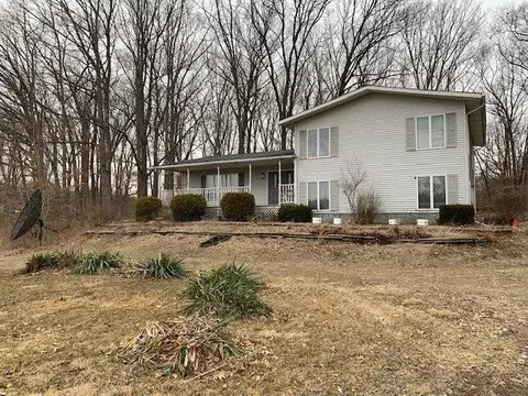 1340 S 1000, Knox, IN 46534 photo 1