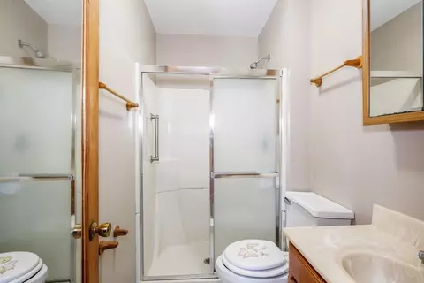 620 James Pl, Griffith, IN 46319 photo 10