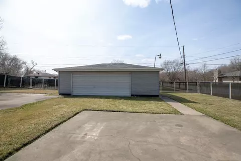 1900 Bigger St, Gary, IN 46404 photo 9
