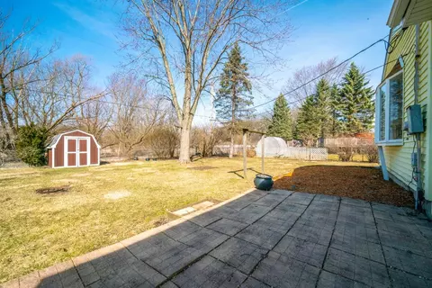249 Walnut Ln, Crown Point, IN 46307 photo 3