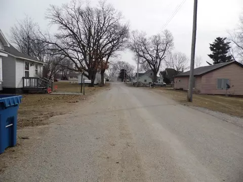 8942 E Campbell Rd, Knox, IN 46534 photo 3