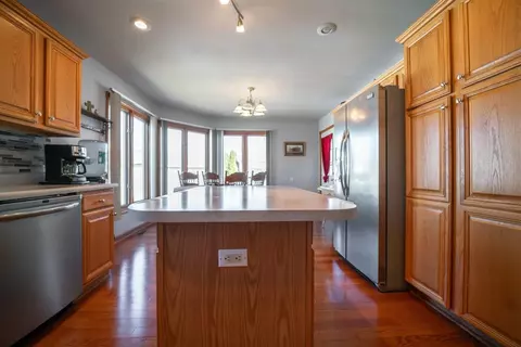 1244 Meadowbrook Dr, Crown Point, IN 46307 photo 7