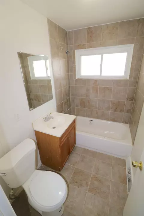 1216 E 41st Ave, Gary, IN 46409 photo 3
