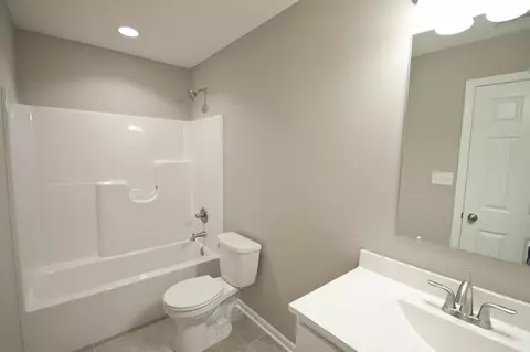 650 E 119th Pl, Crown Point, IN 46307 photo 11