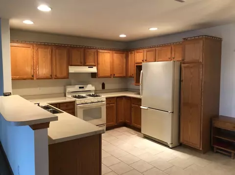 1347 Wright Dr, Crown Point, IN 46307 photo 3