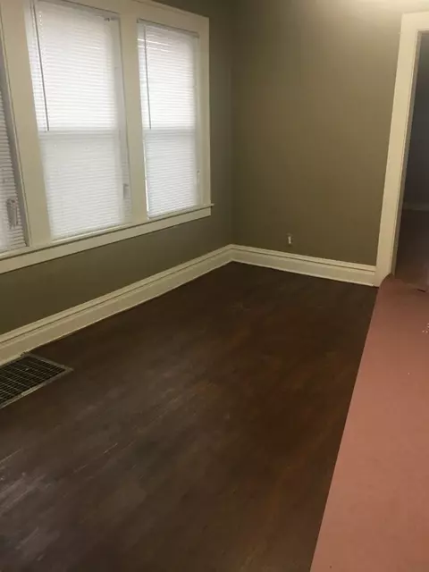 442 Mckinley St, Gary, IN 46404 photo 6