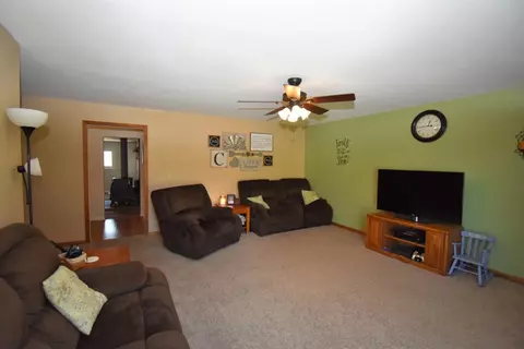 446 E Decker Dr, Winamac, IN 46996 photo 18