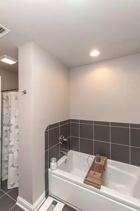 205 Talon Dr, Valparaiso, IN 46385 photo 18
