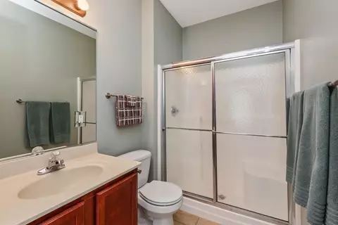 1209 Sawgrass Dr, Griffith, IN 46319 photo 8