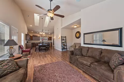 1209 Sawgrass Dr, Griffith, IN 46319 photo 3