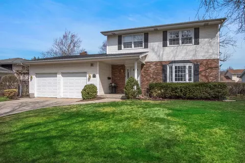 1443 Oriole Dr, Munster, IN 46321 photo 1