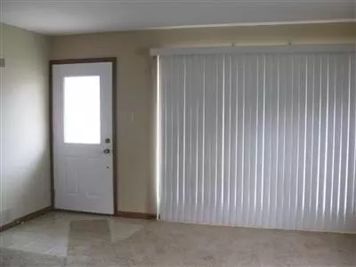 634 N Cline Ave, Griffith, IN 46319 photo 8