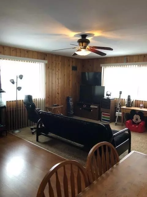 634 N Cline Ave, Griffith, IN 46319 photo 24